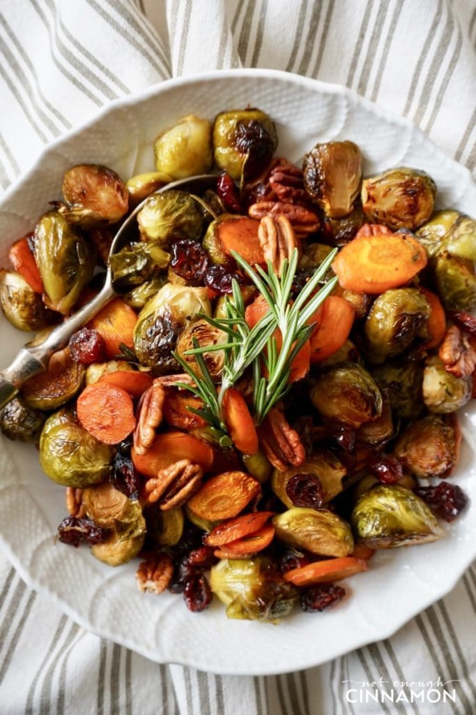 Easy Oven-Roasted Vegetables with Balsamic Vinegar and Maple Syrup